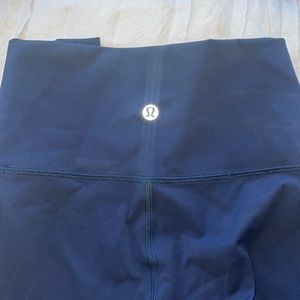 LULU leggings never worn!!!